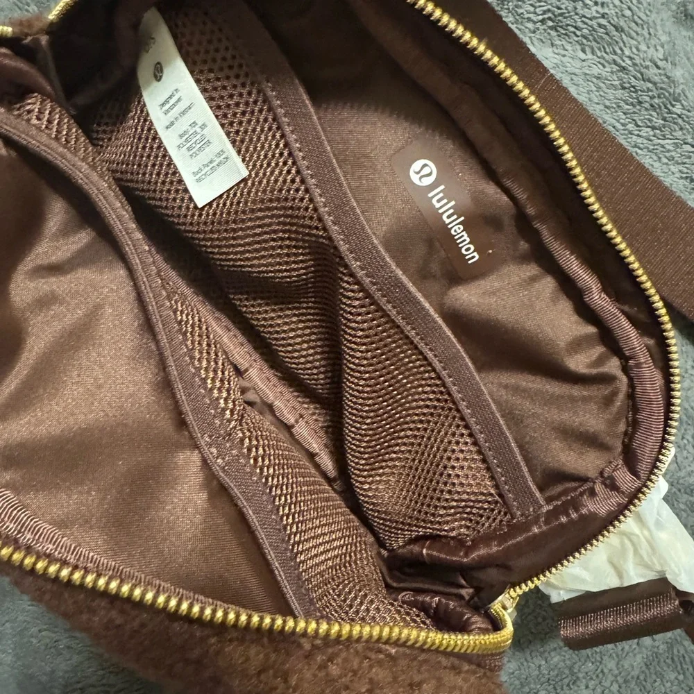 Lululemon Chocolate Fleece Crossbody Bag - Picture 2 of 3